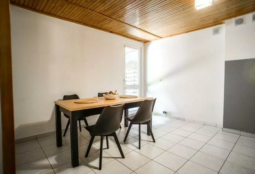 Lomakeskus River Park