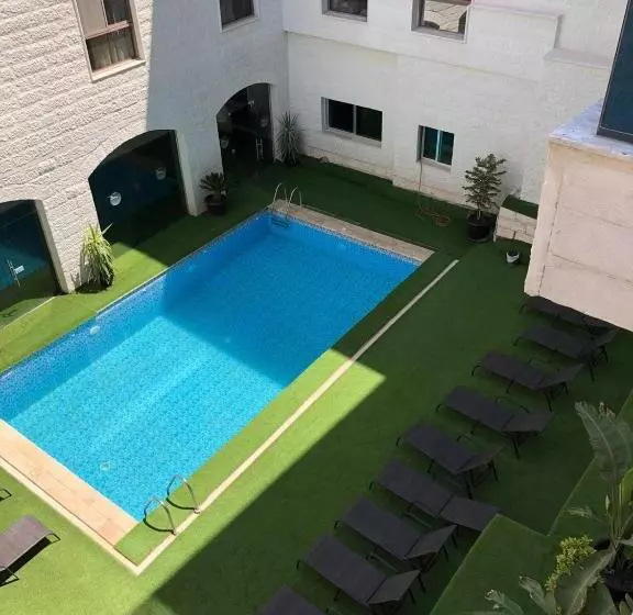The Rn Hotels