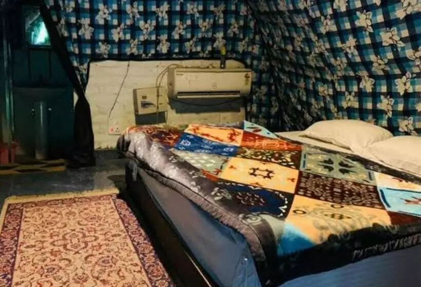 Hotelli Aita River Resort