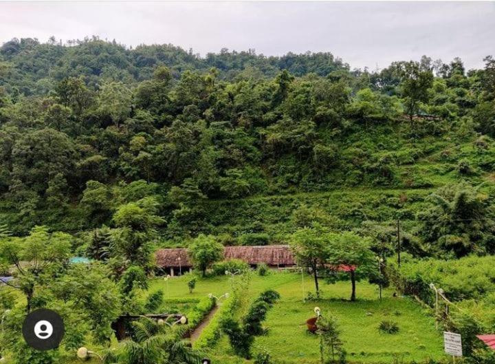 בית מלון כפרי Aita River Resort