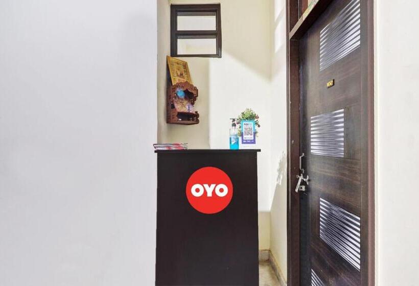 Hotel Flagship  Moonshine Inn