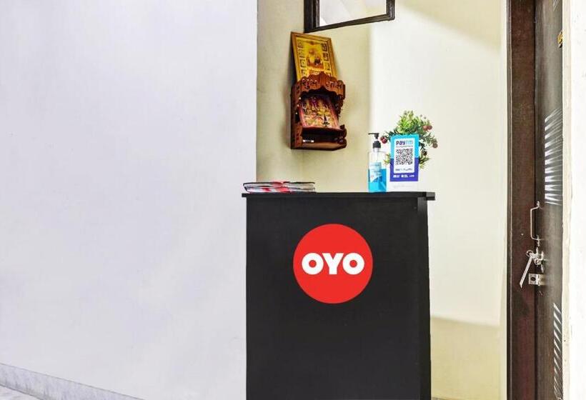 Hotel Flagship  Moonshine Inn