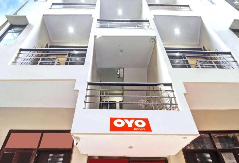 Hotel Flagship  Moonshine Inn