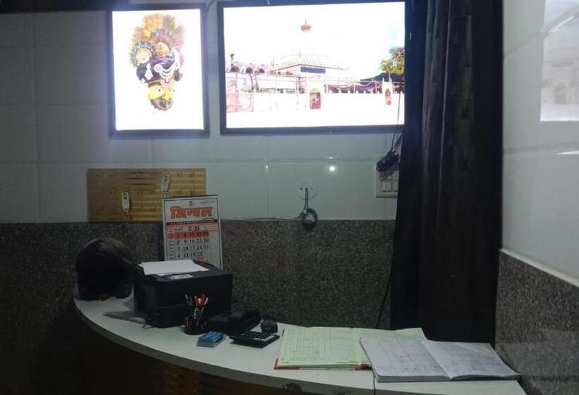 酒店 Jindal Paradise