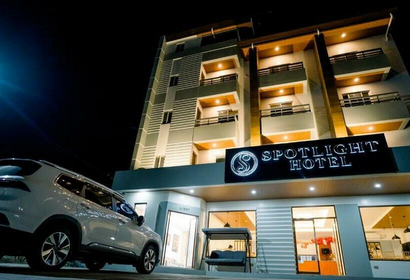 Spotlight Hotel Near Hundred Islands Wharf