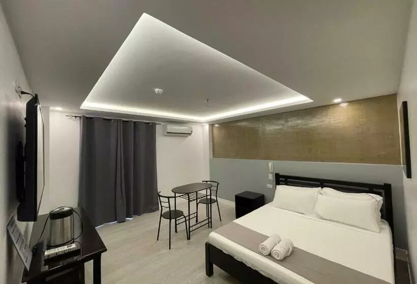 Spotlight Hotel Near Hundred Islands Wharf