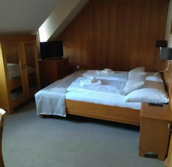 Majatalo Penzion Joštovka