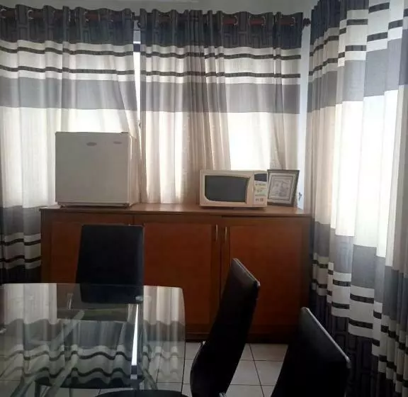 ペンション Regent Rooms