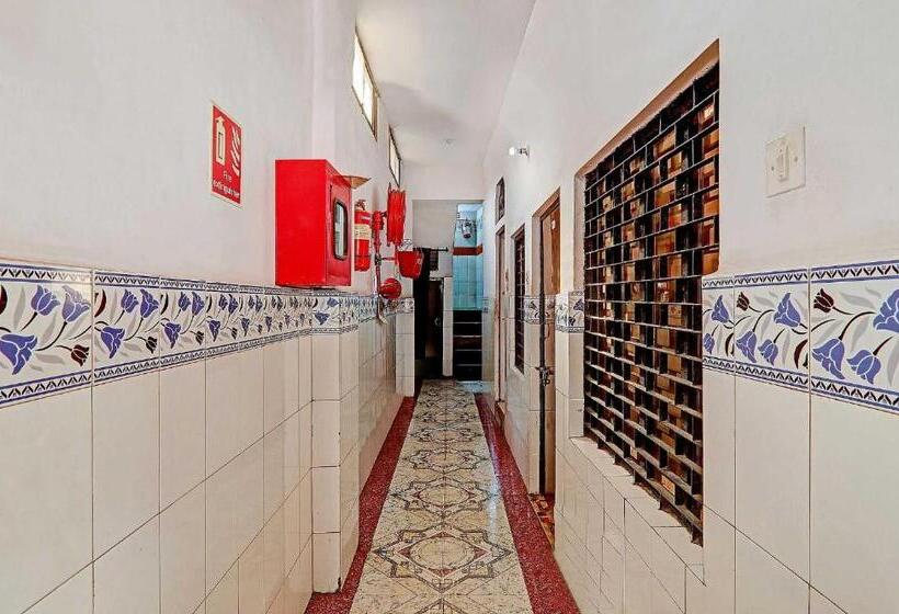 هتل New Geetanjali