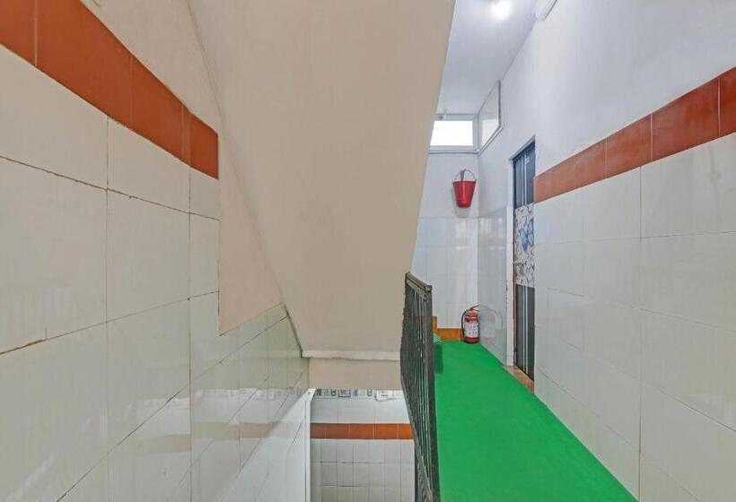 هتل New Geetanjali