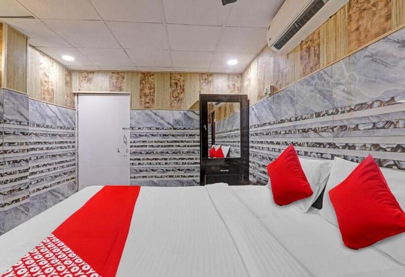 هتل New Geetanjali