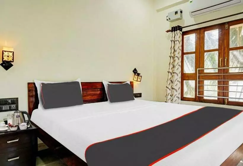 هتل Shovi Beach View Resort