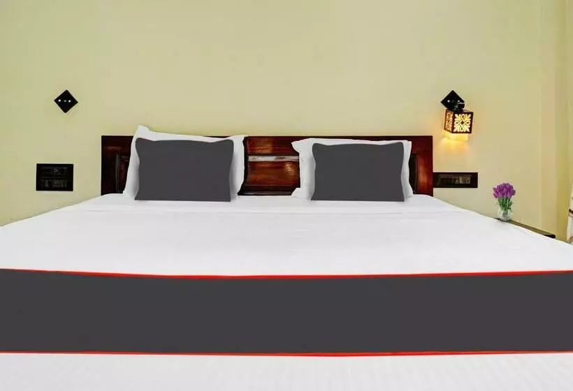 هتل Shovi Beach View Resort