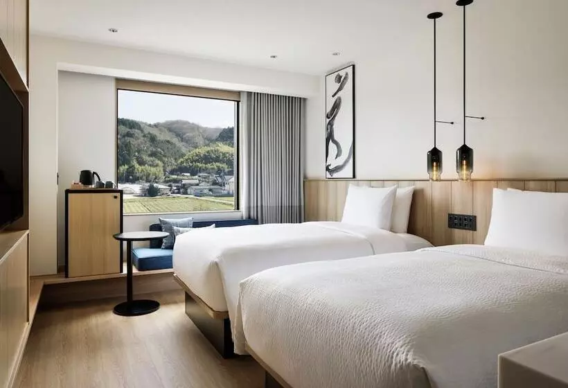 Hotelli Fairfield By Marriott Okayama Tsuyama