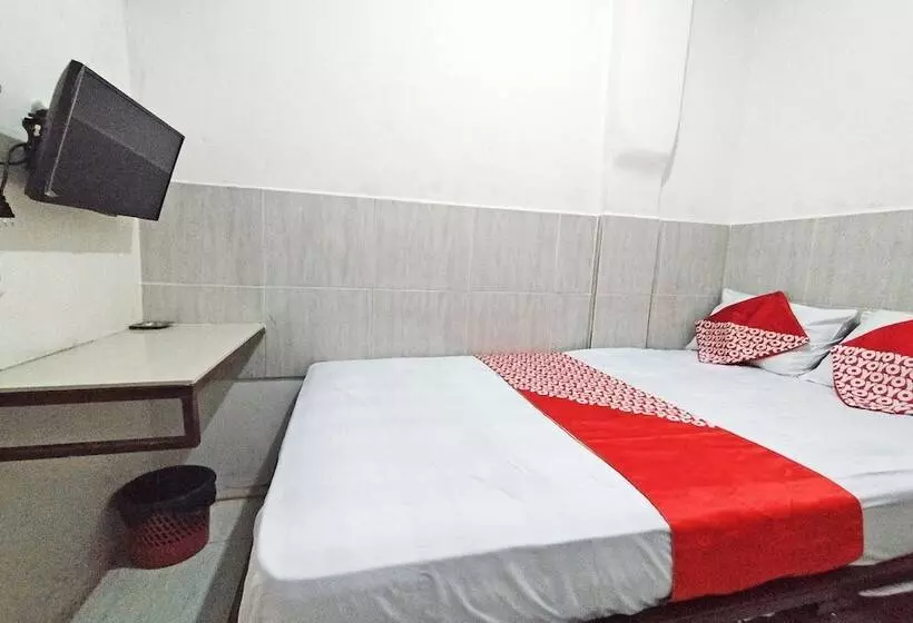 هتل Oyo 92157 Benteng Kost Syariah