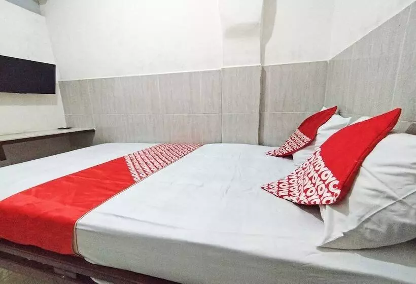 هتل Oyo 92157 Benteng Kost Syariah