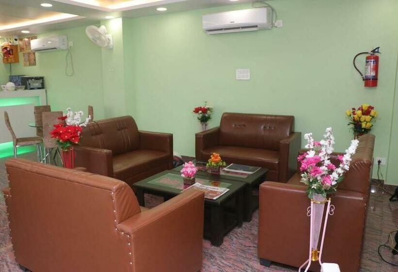 Hôtel Royal Park Celebration