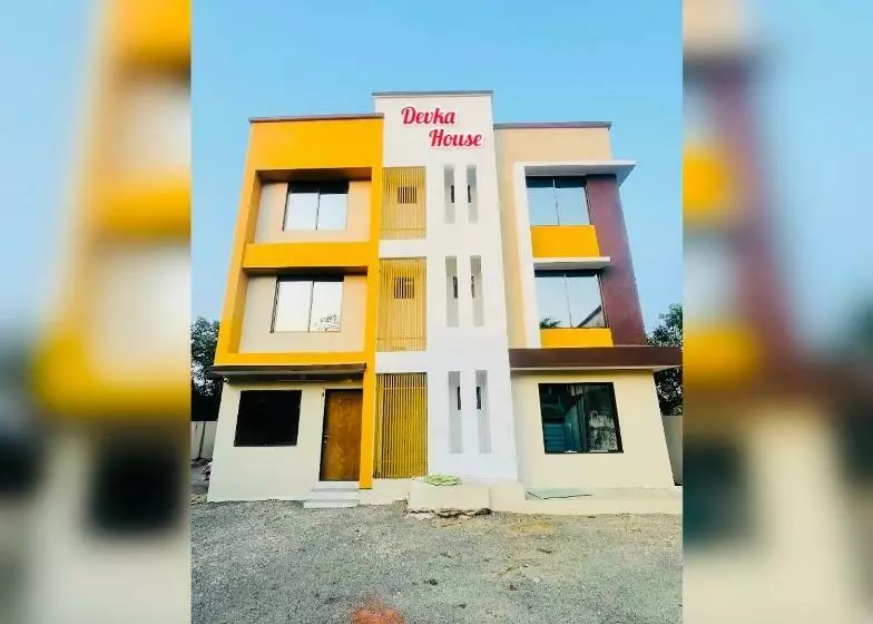 Majatalo Devka House