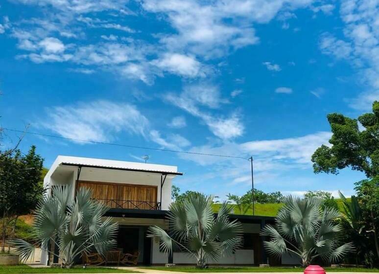 ペンション El Cielo, Doradal