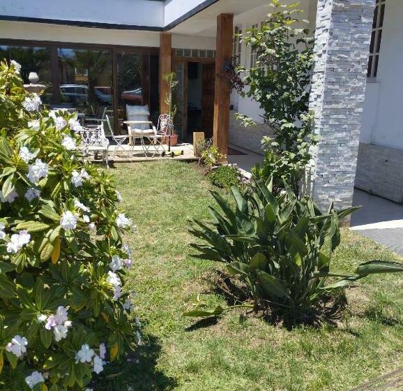 Pensão Hostal La Moderna