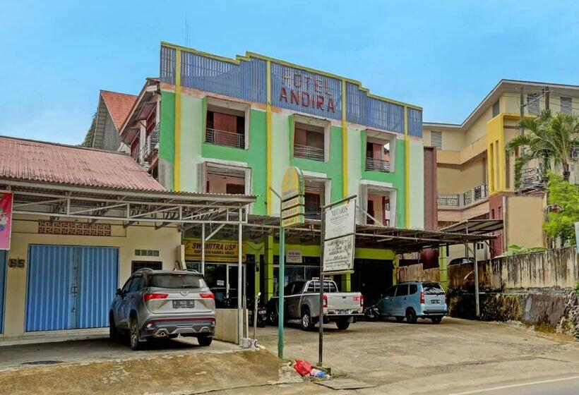 Spot On 92208 Hotel Andira Syariah