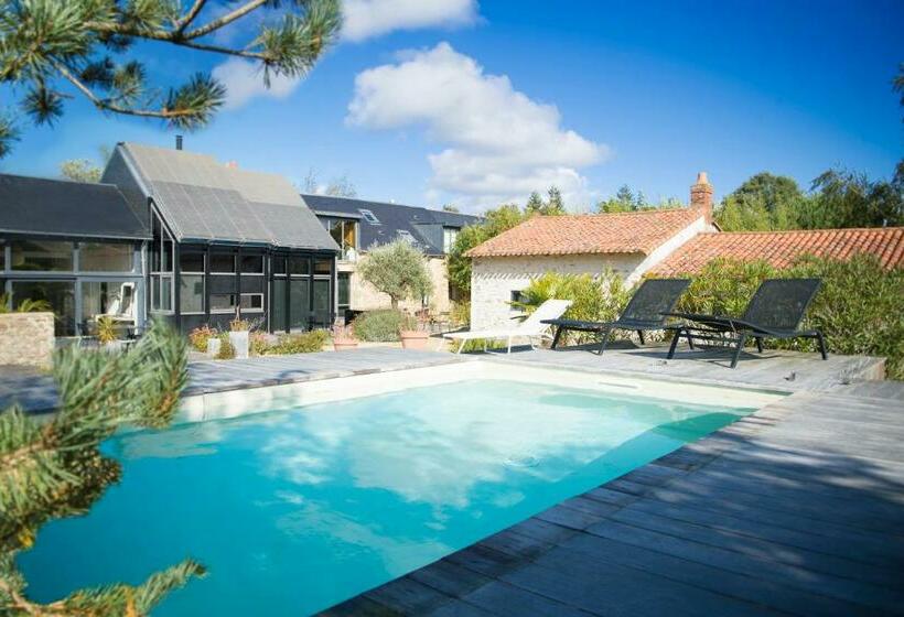 ベッドアンドブレックファースト Chez Mézig