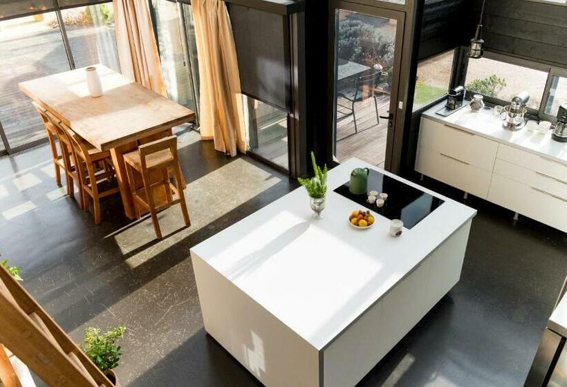 ベッドアンドブレックファースト Chez Mézig