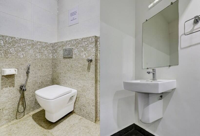 Отель Itsy By Treebo Hill View