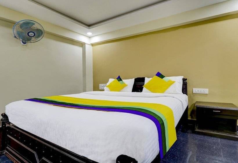 Отель Itsy By Treebo Hill View