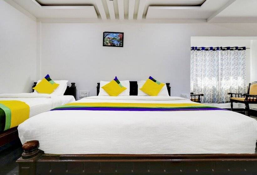 Отель Itsy By Treebo Hill View