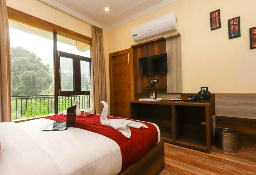 ホテル The Nest, Rooftop Cafe, Bonfire With A Sceneric Mountain View