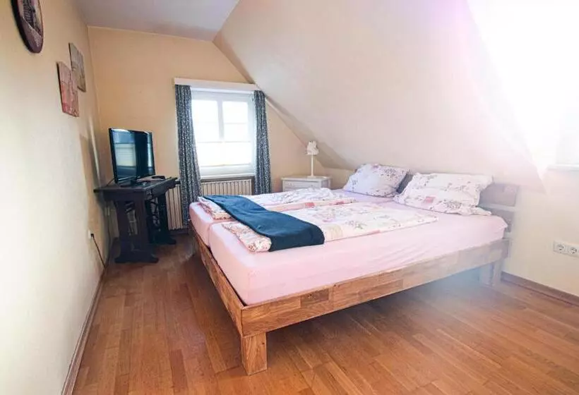 Retkeilymaja Landhaus Müden