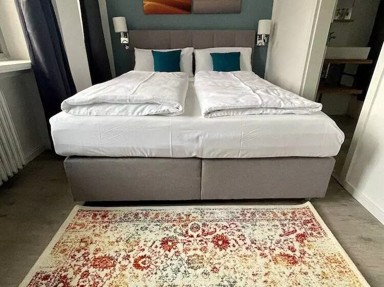 Aparthotel Neumünster City