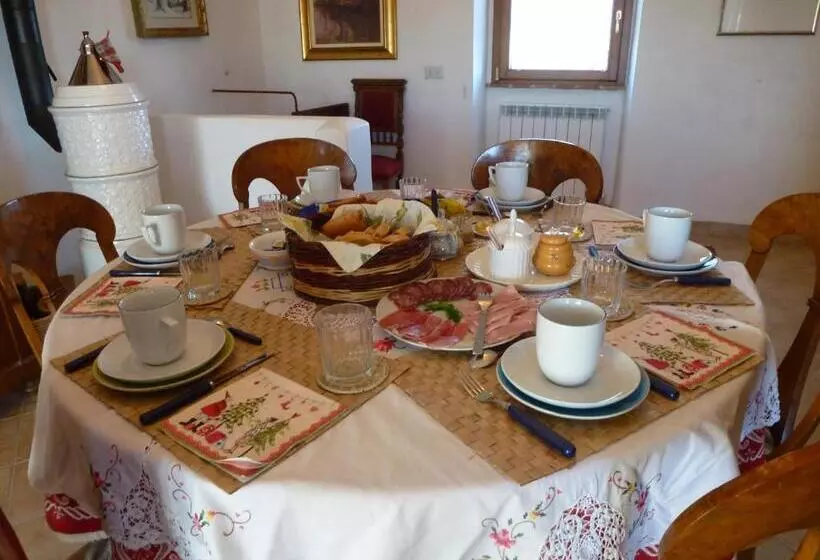 Aamiaismajoitus (B&B) Il Canto Dell Asino