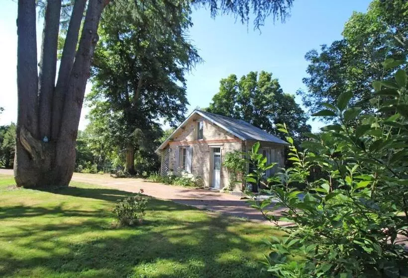 Aamiaismajoitus (B&B) La Petite Charmille