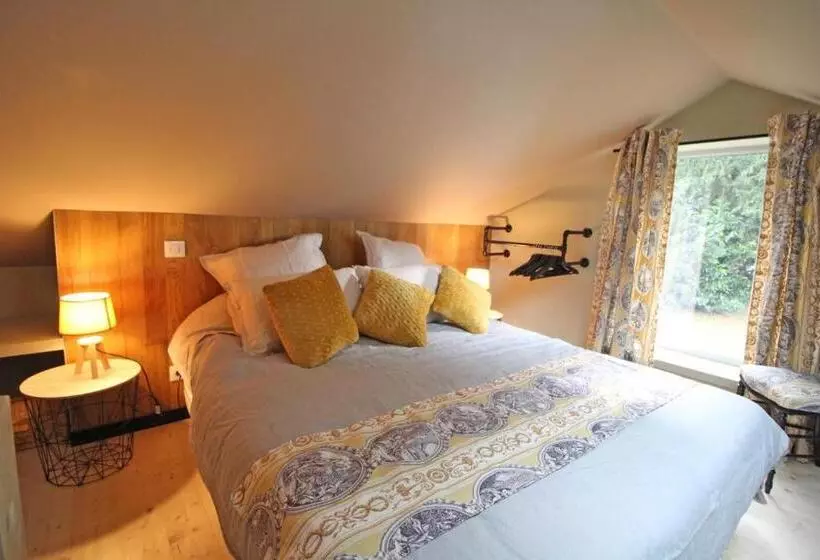 Aamiaismajoitus (B&B) La Petite Charmille