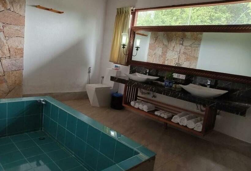 リゾートホテル Bellevue Beach   Nilaveli