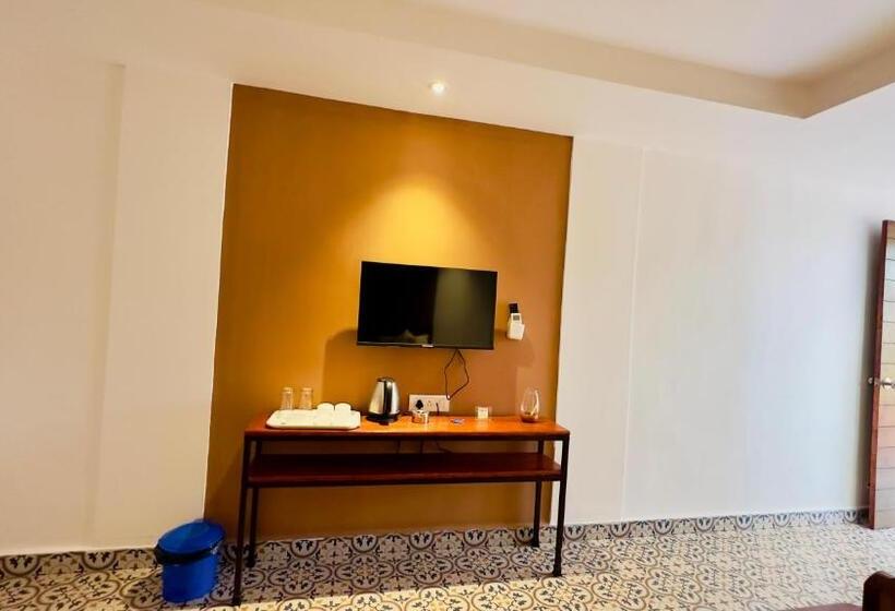 Xenious Cashew Leaf Eco Resort, Goa