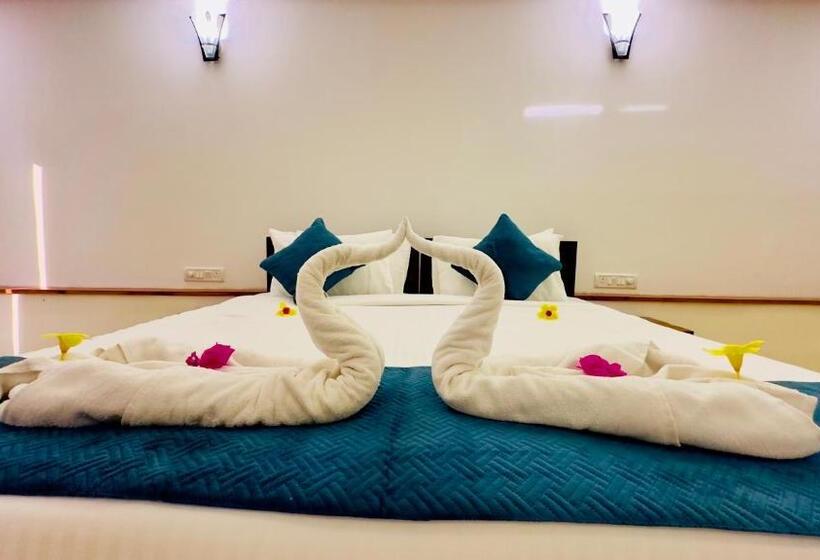 Xenious Cashew Leaf Eco Resort, Goa