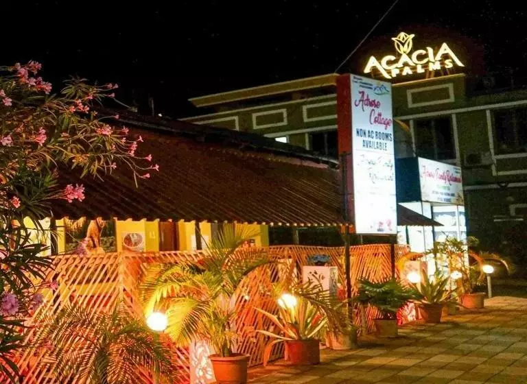 ホテル Adrose Cotttages & Family Restaurant Colva