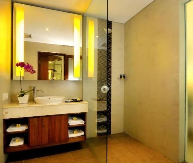 Отель Duaraloka Sanur