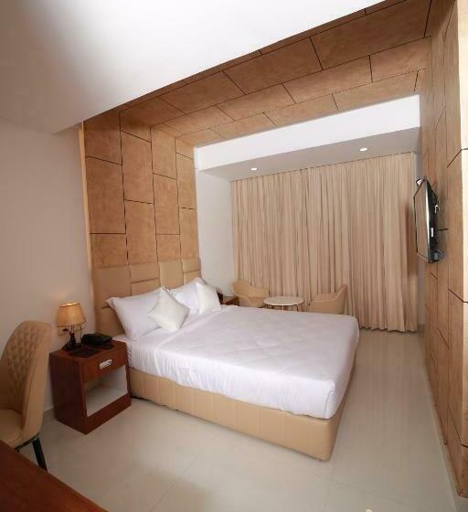 Hotel Royal Residency