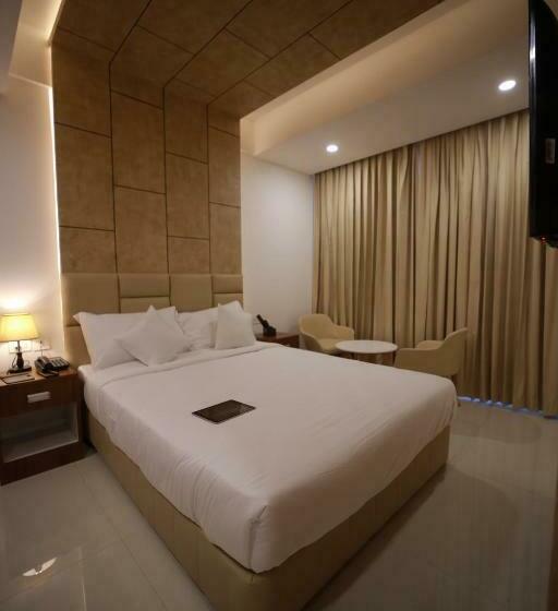 Hotelli Royal Residency