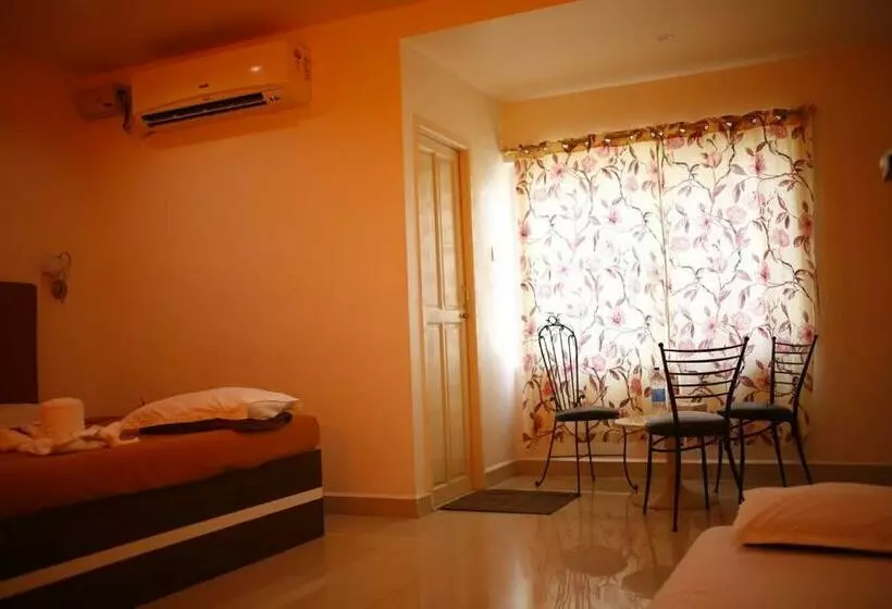 Hotelli Sri Krishna Residency