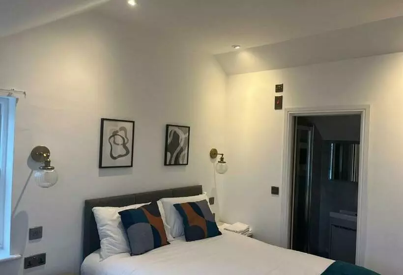 Hotelli Terrace House