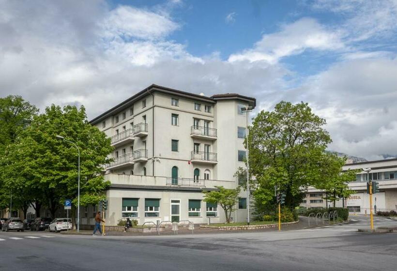 Ostello Giovane Europa Di Trento