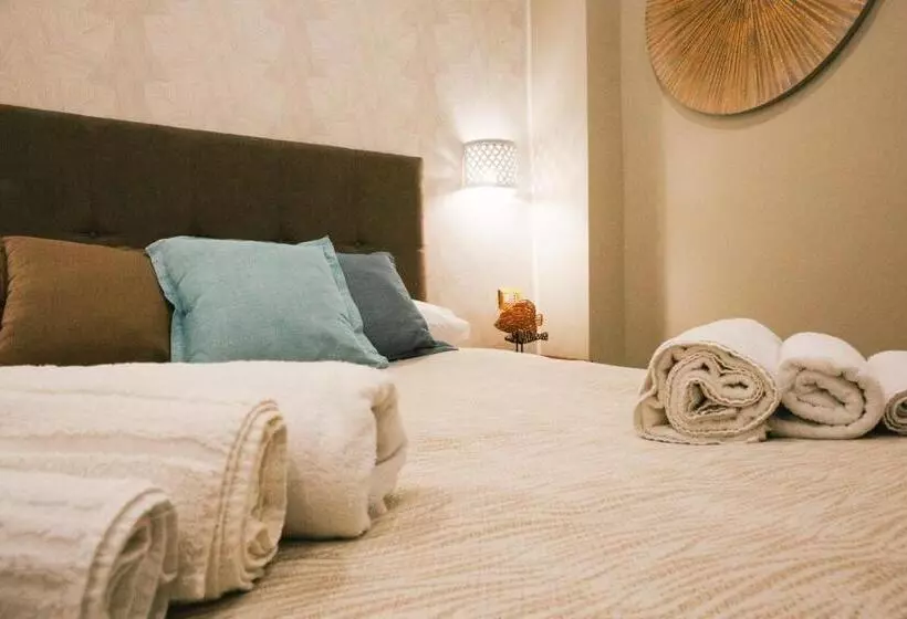 پانسیون Dimora Petra  Suites