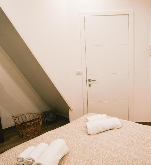 پانسیون Dimora Petra  Suites