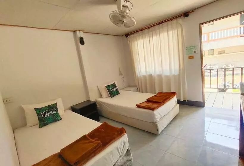 Majatalo Khlong Khong Simple House