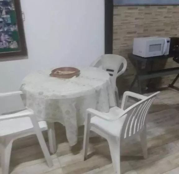 Majatalo Suite Aconchegante 01